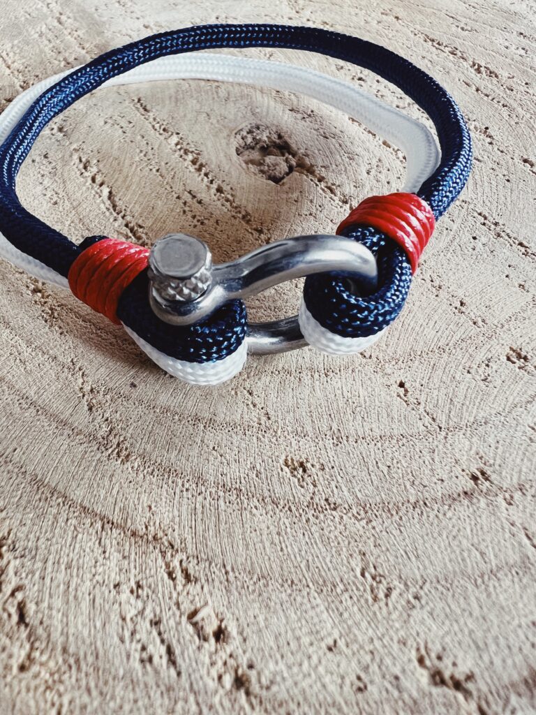 bracelet marin bleu et blanc manille
