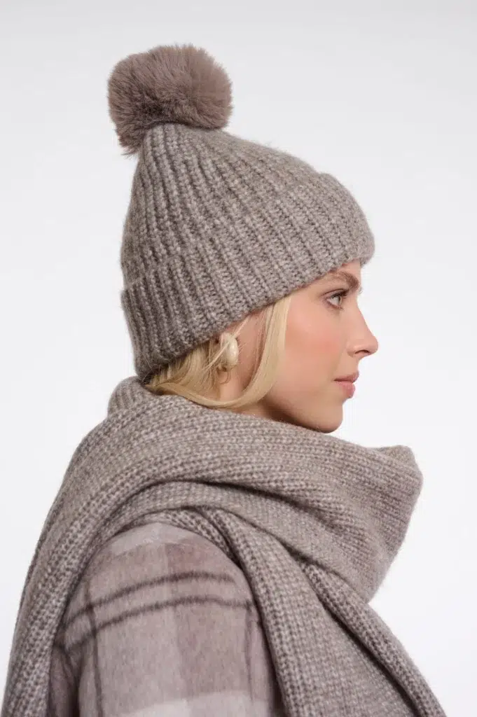 bonnet pompon toffee blend rino pelle