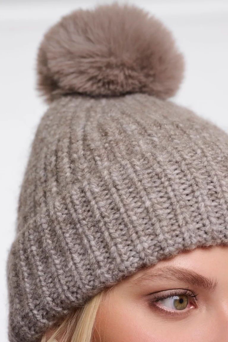 bonnet pompon toffee blend rino pelle